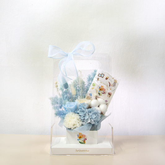Cloud Kissed Bloom Box (Blue)