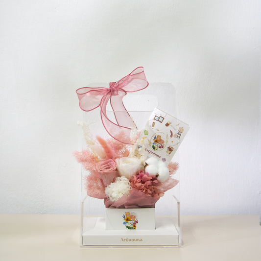 Blushy in Pink Bloom Box (Pink)